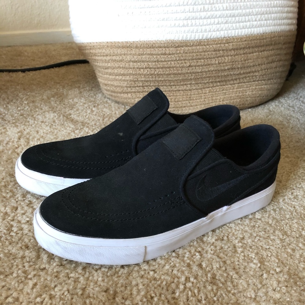 Nike slip ons